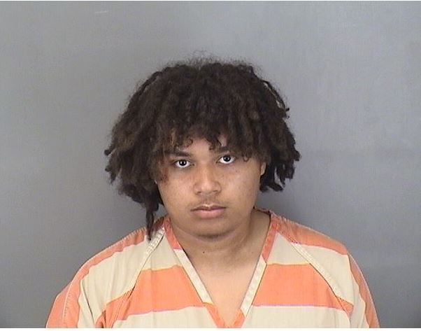Davion Snyder
